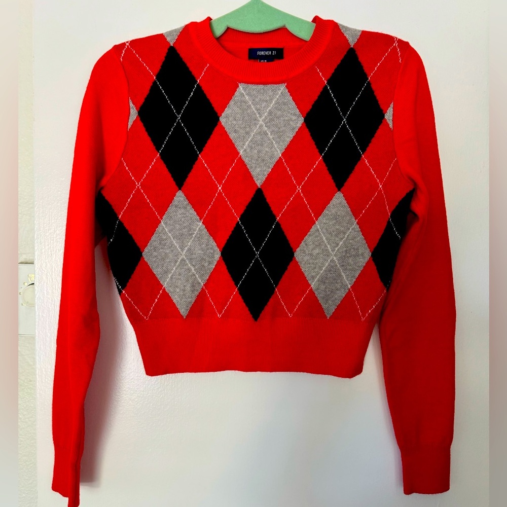 Preppy Red Argyle Cropped Sweater Sz. M